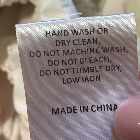 NWOT- Hutch multicolor pattern crop top - Picture 6 of 9